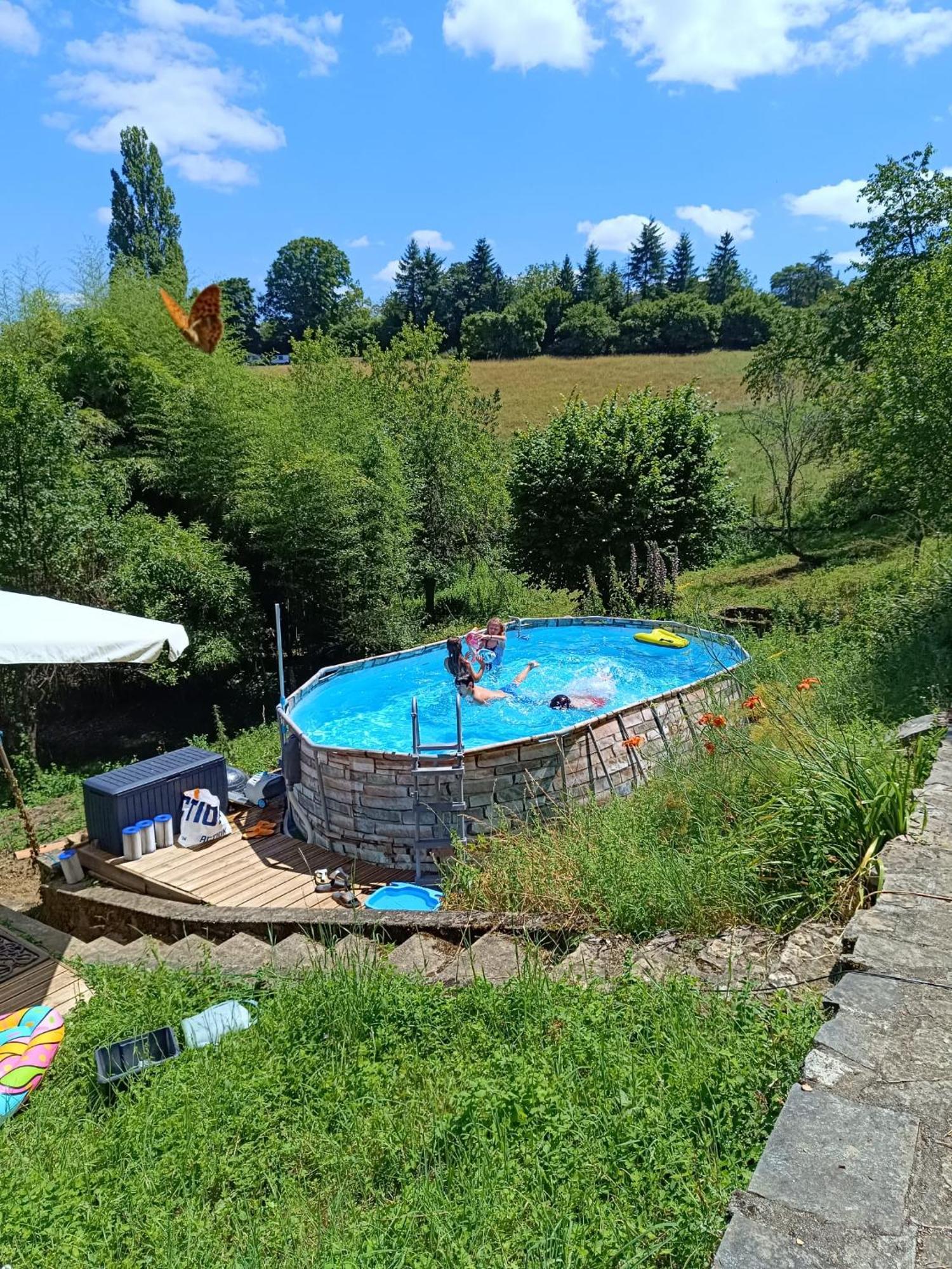 La Fontaine Du Mas Bed & Breakfast Thiviers Exterior photo